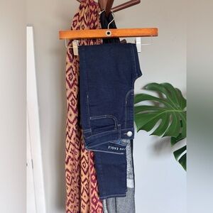 American Eagle Outfitters Dark Blue Skinny Jeans